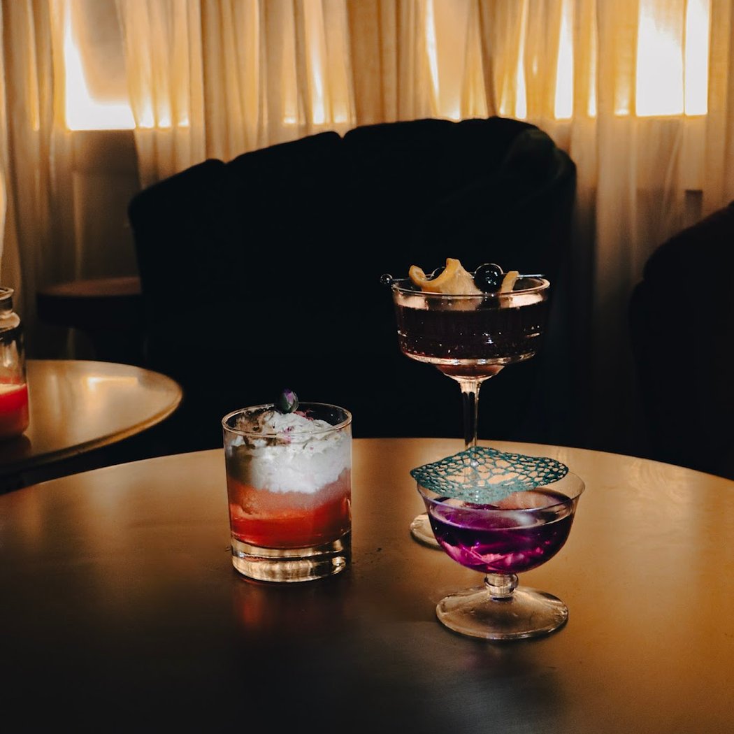 Zitto Speakeasy. 3