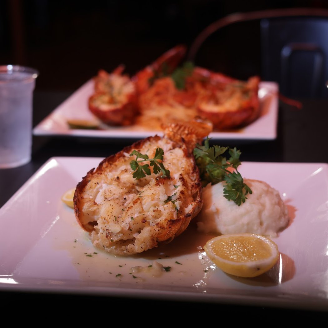 Casa del Mar Seafood Restaurant 3