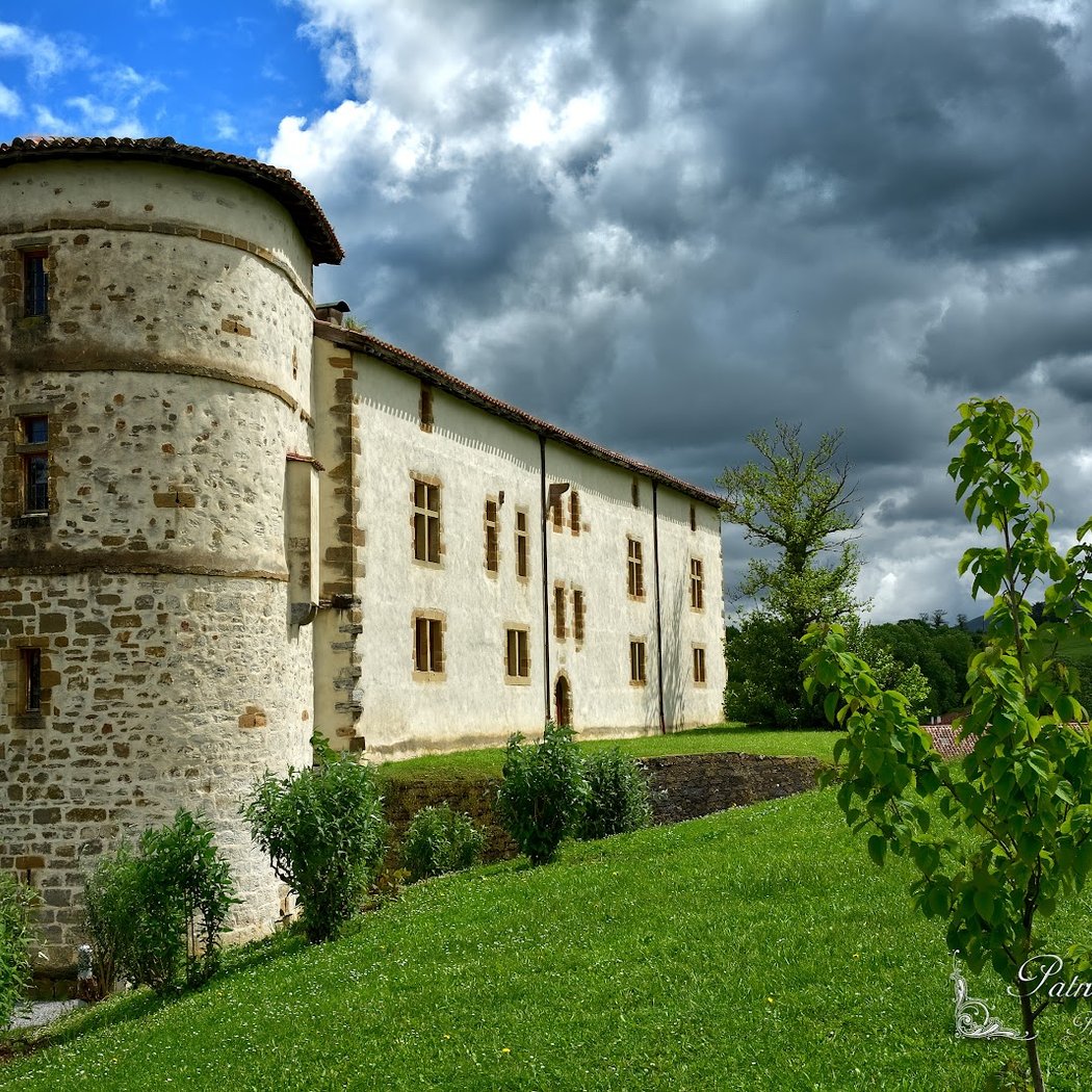 Ezpeletako Herriko Etxea / Mairie d'Espelette 5