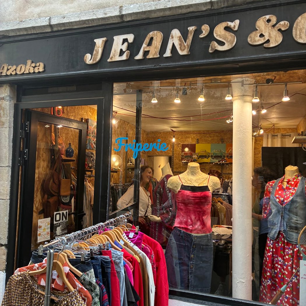 Azoka Jean's & co 1