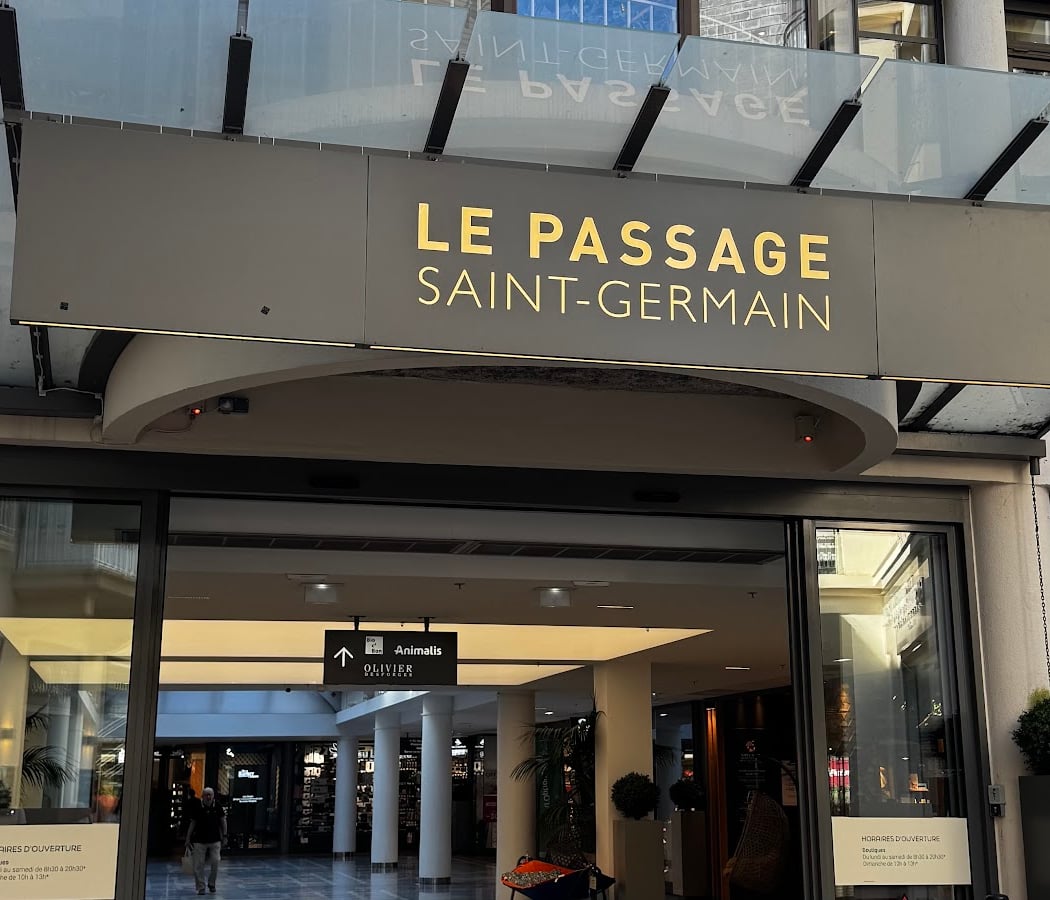Pharmacie du Passage 2
