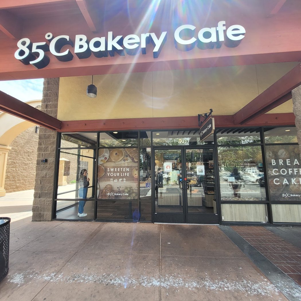 85C Bakery Cafe - San Leandro 2
