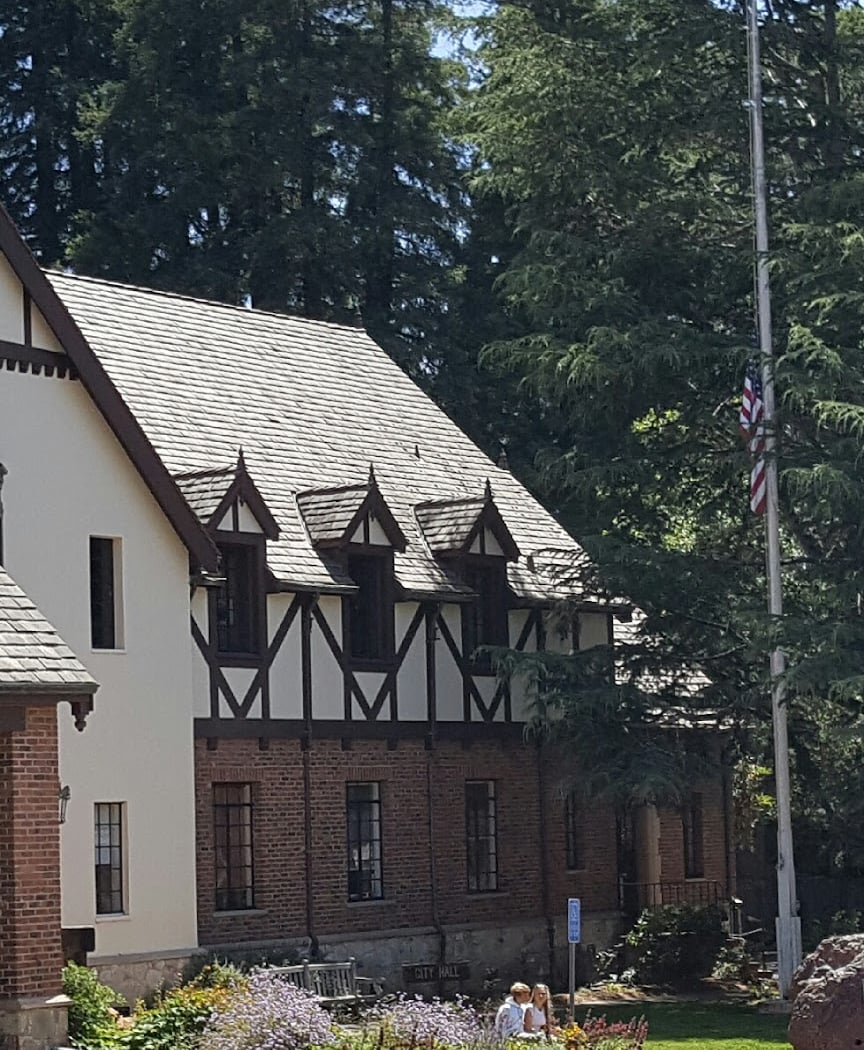 Dedication of the 2025 Mill Valley Time Capsule 3