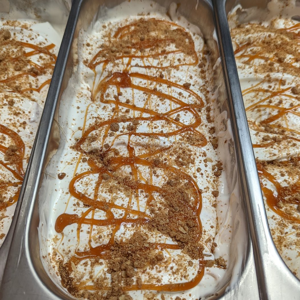 Frozen Cow Ices & Cream 3