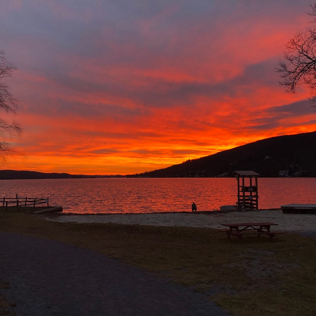 Thomas P. Morahan Waterfront Park 1