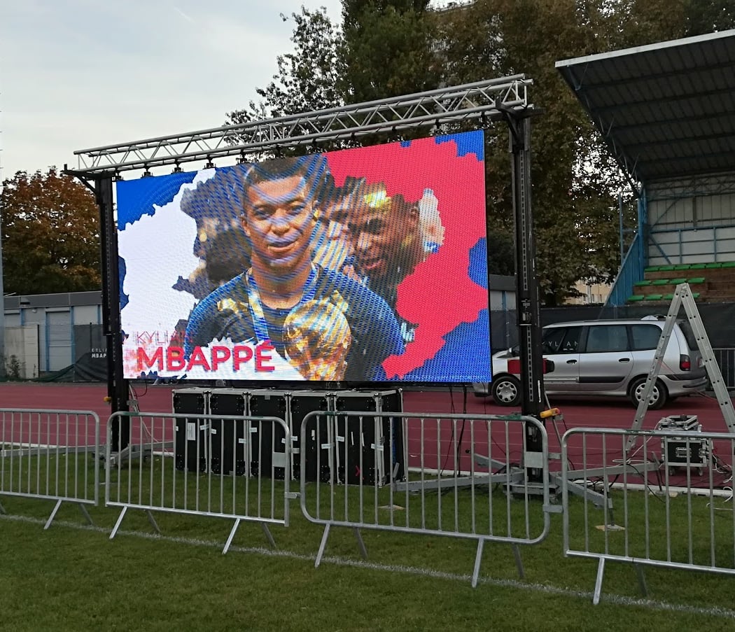 PSG Champions League Final Screening 1