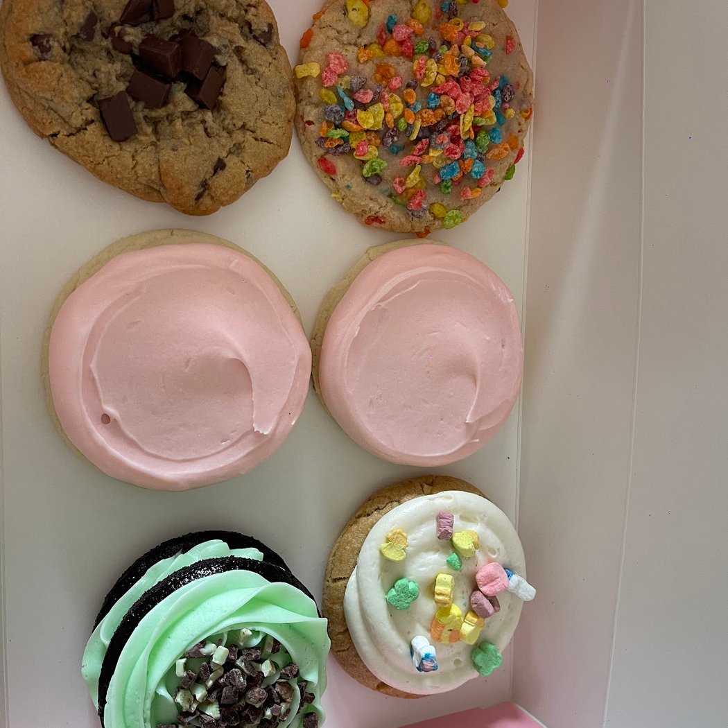 Crumbl Cookies - Walnut Creek 3