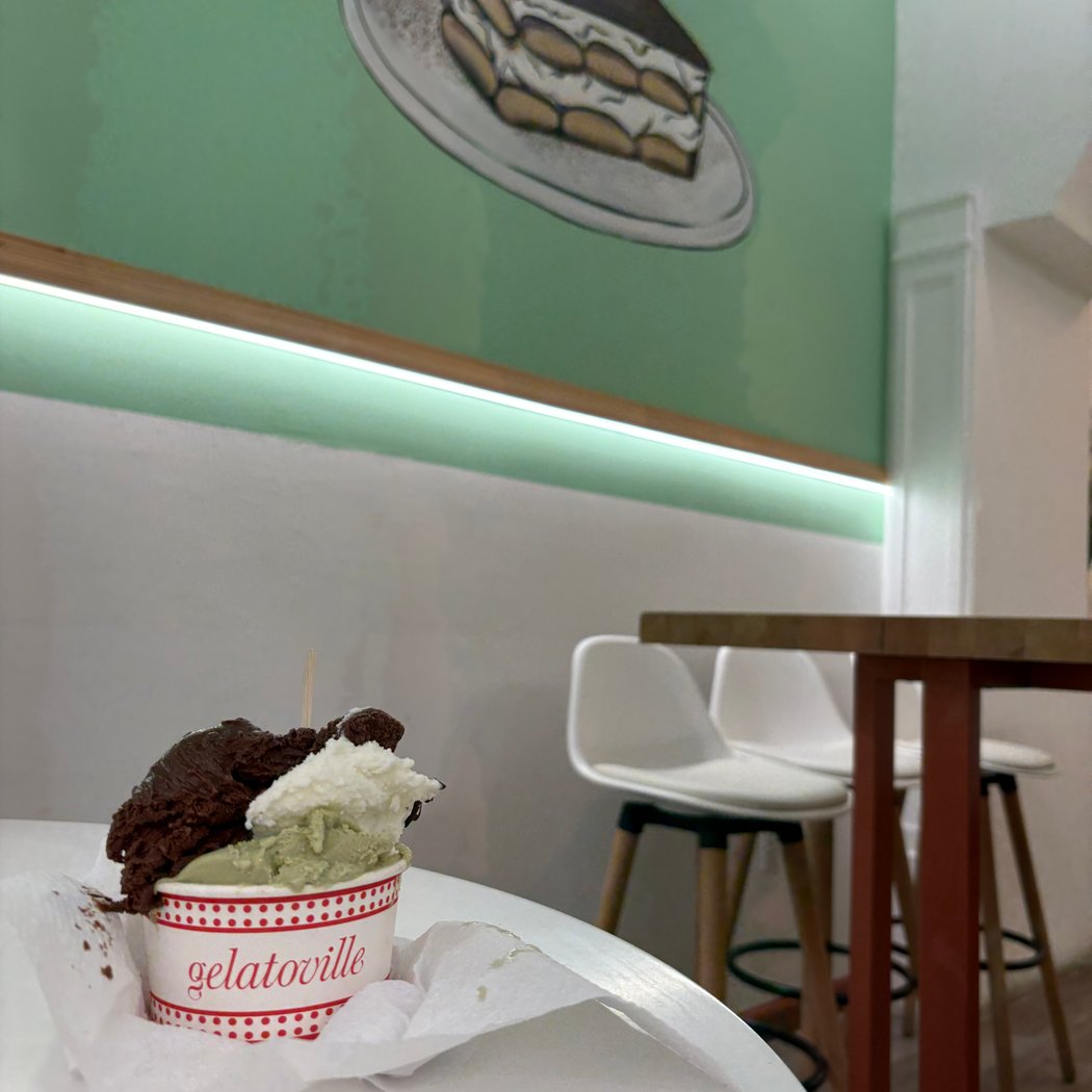 Gelatoville Gelateria Coffee & bakery 3
