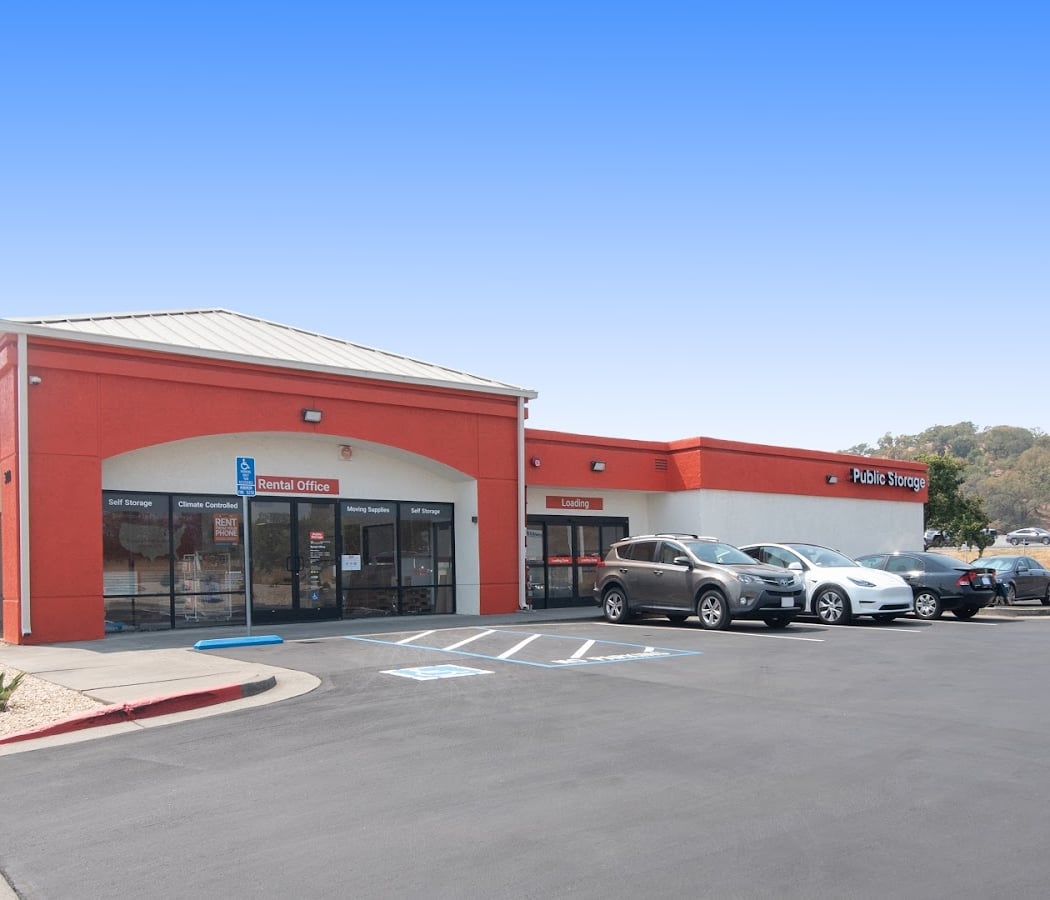 Public Storage 2