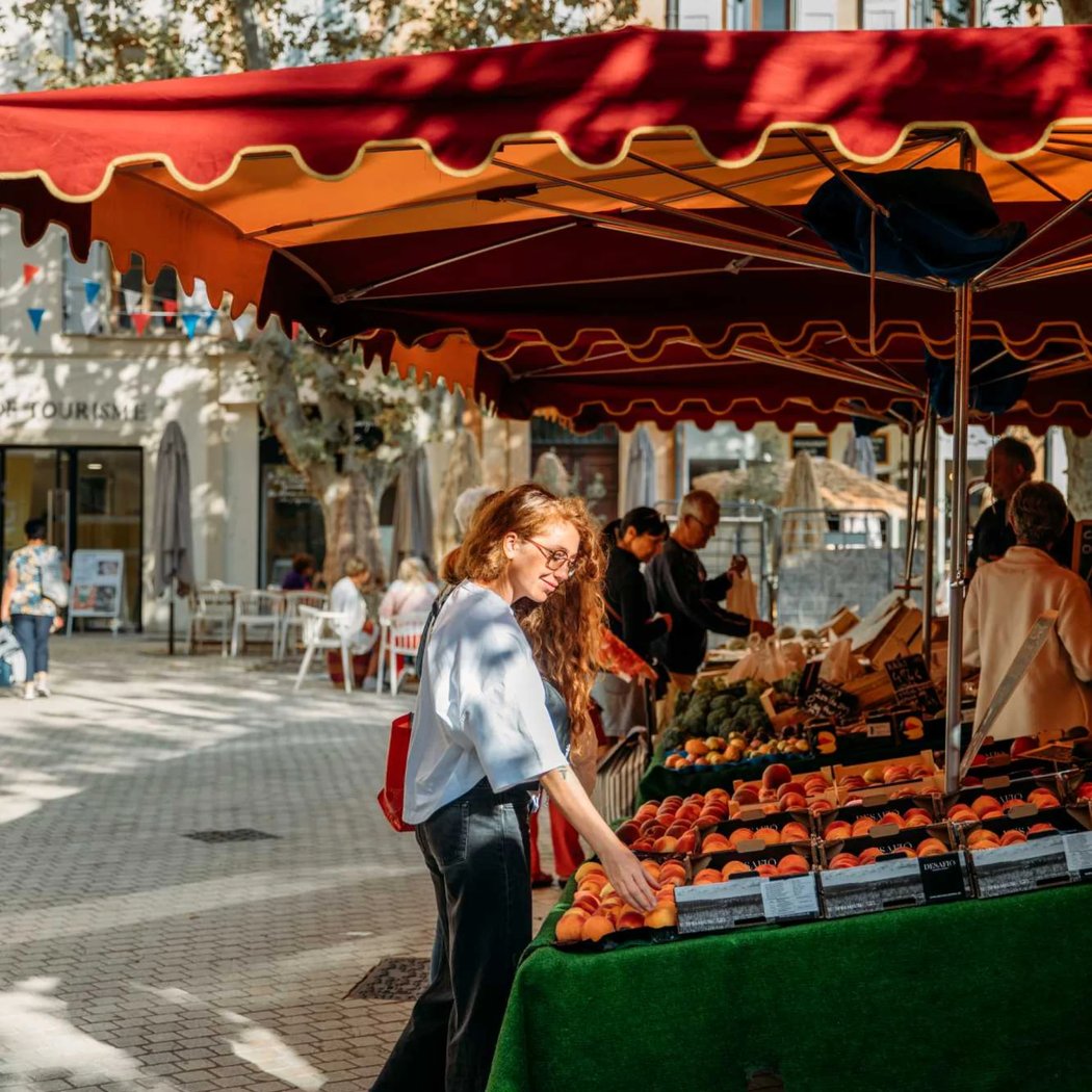 Market 1