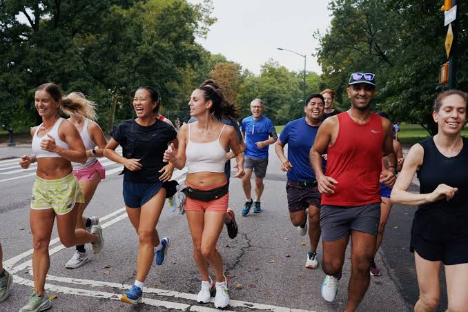 Run Easy Run Club 3