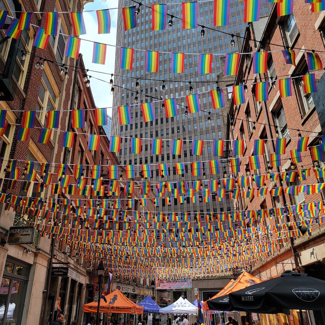 Stone street peatonal 1
