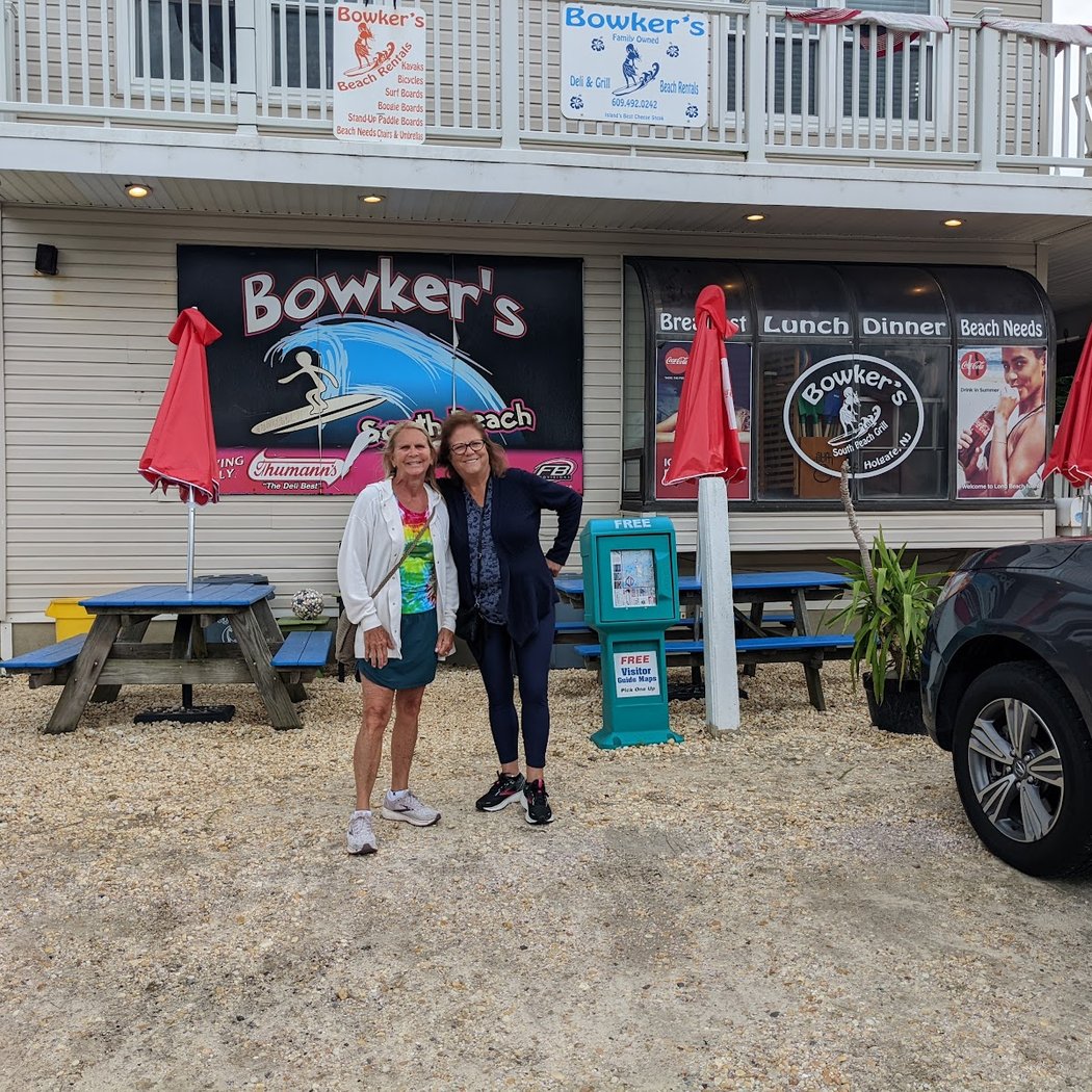 Bowker's South Beach Grill 3