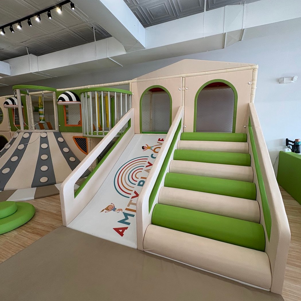 Amity Play Cove 2