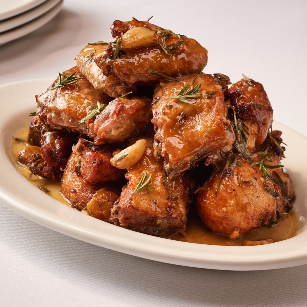 Carmine's - Upper West Side 1