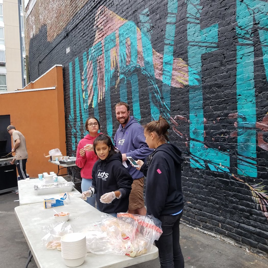 Farrington Pre-Thanksgiving Outreach 4