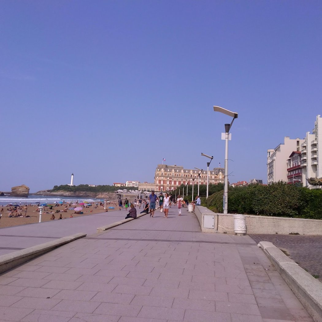 Quai de la Grande Plage 2