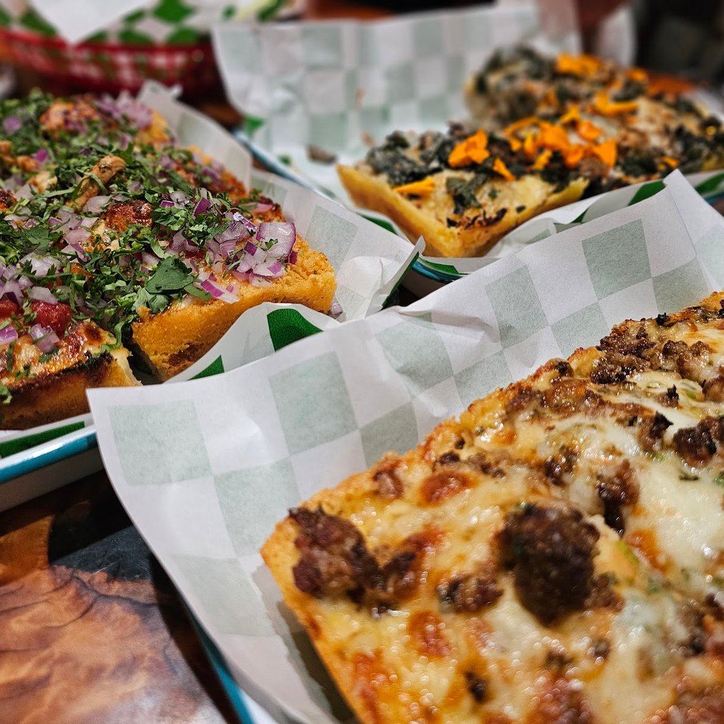 Bookie’s Pizza 3
