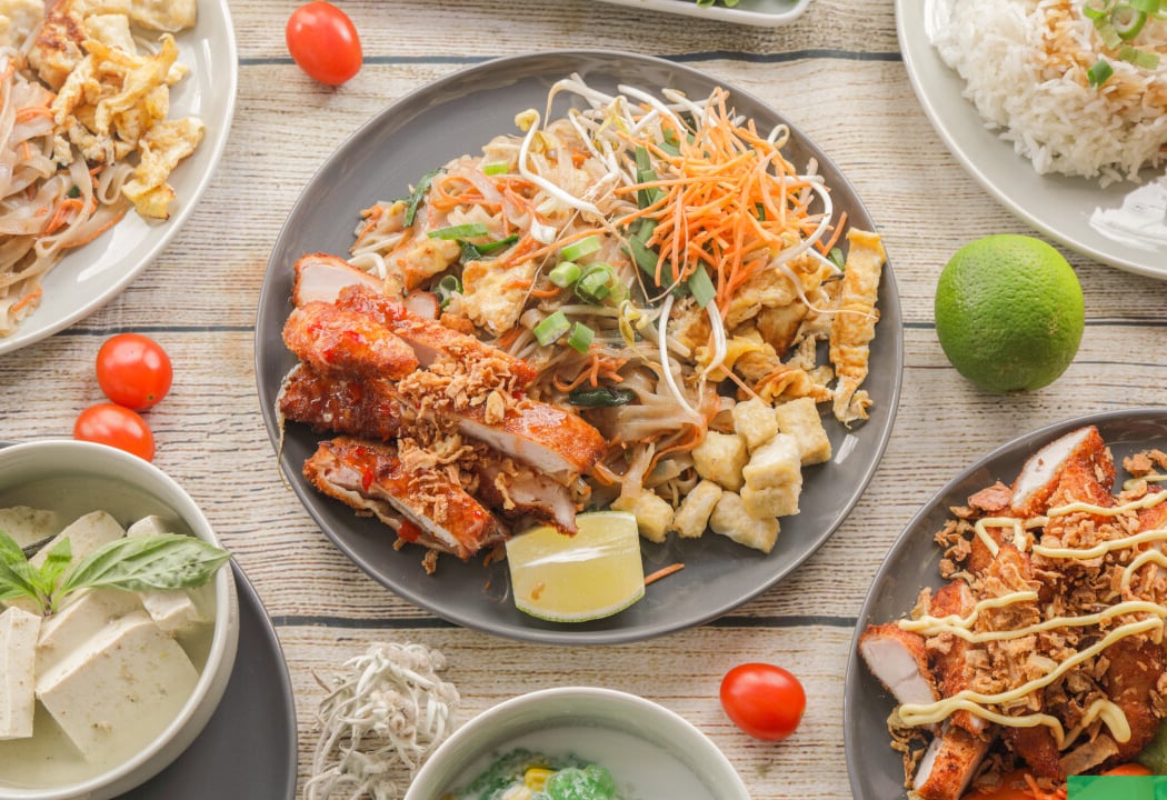 HOLY THAI 1