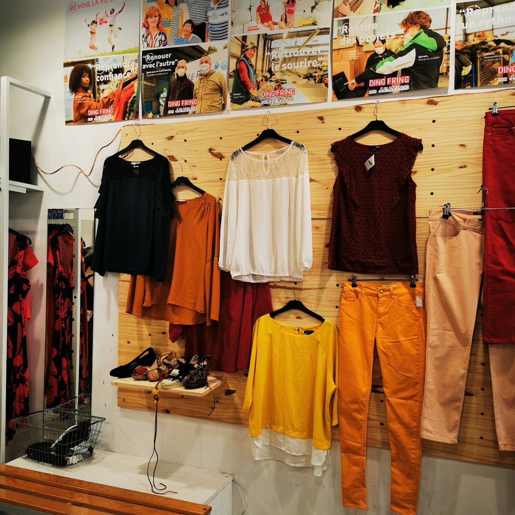 Le Relais, la Boutique Poissy (Réseau Ding Fring) 1