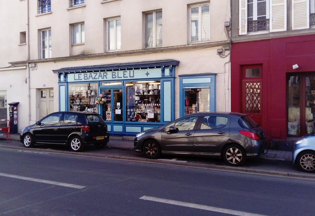 Au Bazar Bleu 2