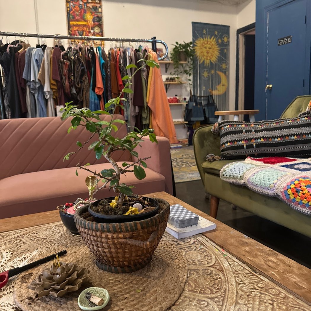 Tarot & Bake Pop-up 2