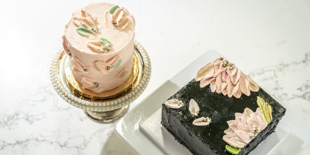 Buttercream Essentials 4: Palette Knife Art 1