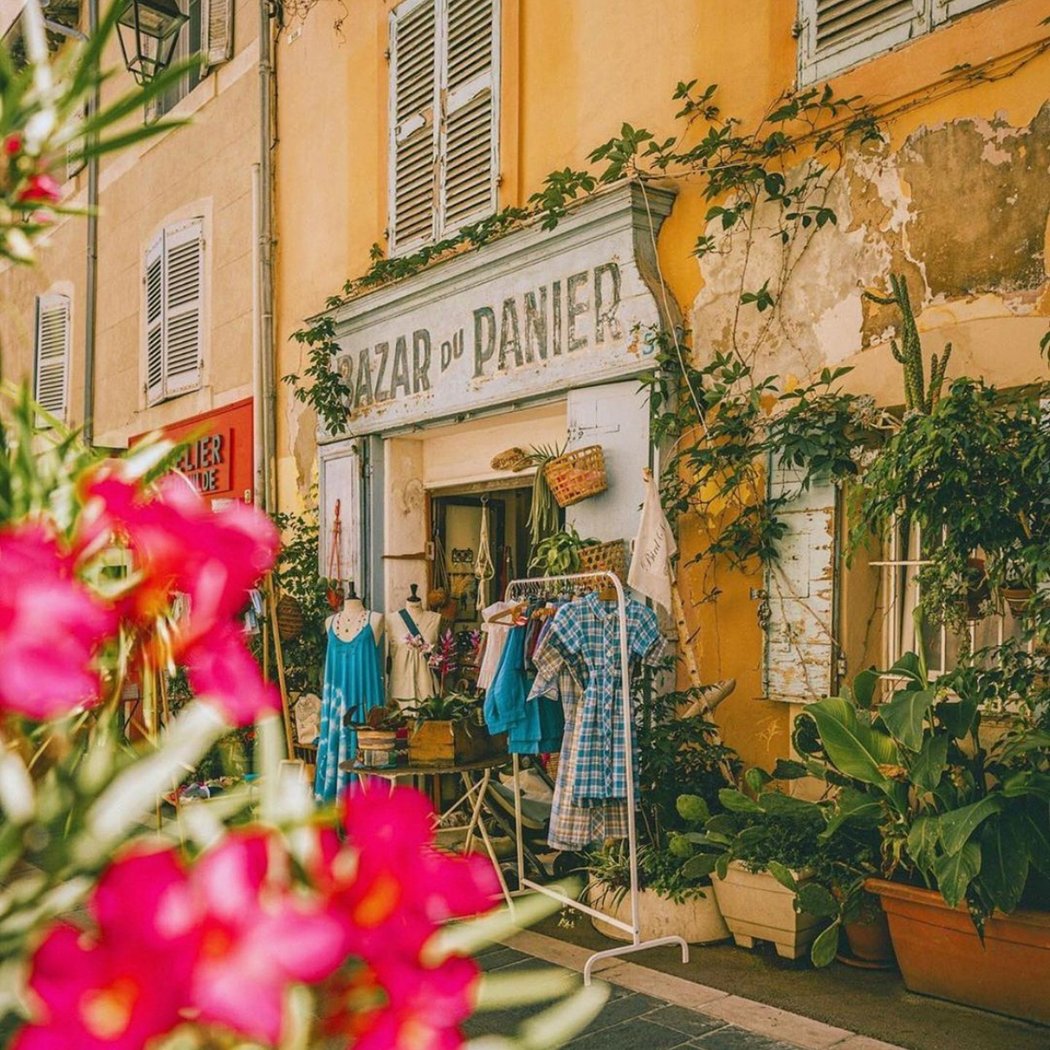 Bazar Du Panier 1
