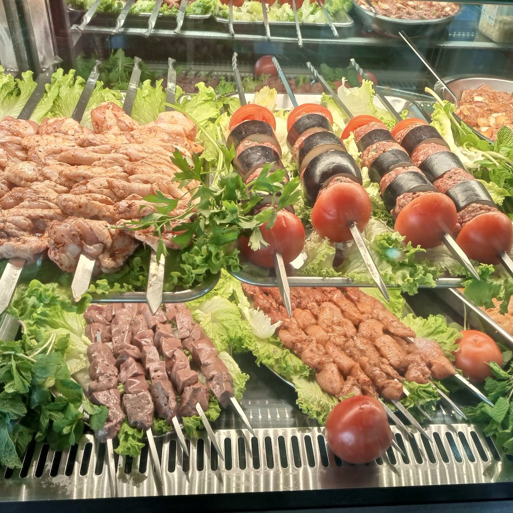 DEDE GRILL 1