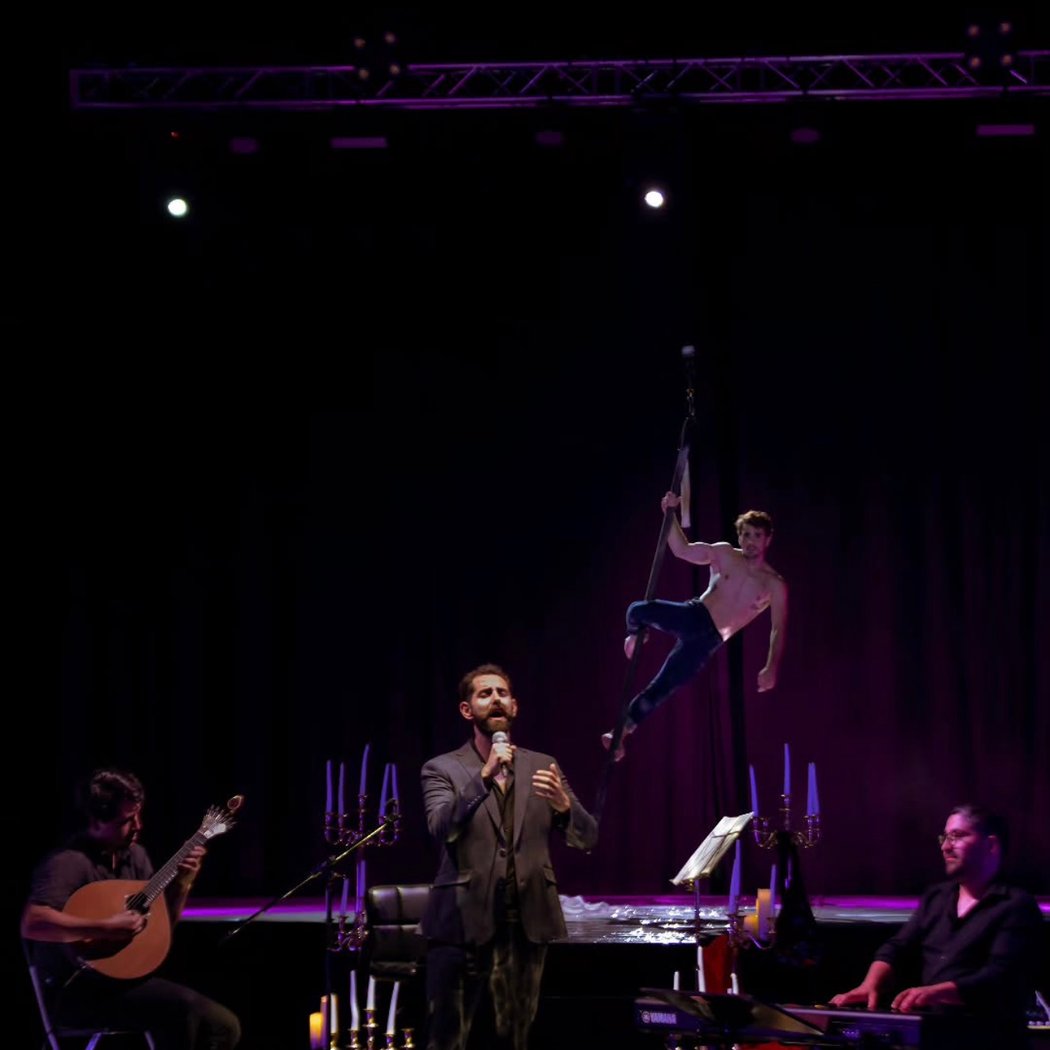 FADO SUSPENSO 3