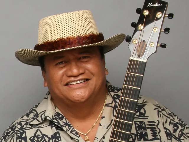 Ledward Kaapana 1