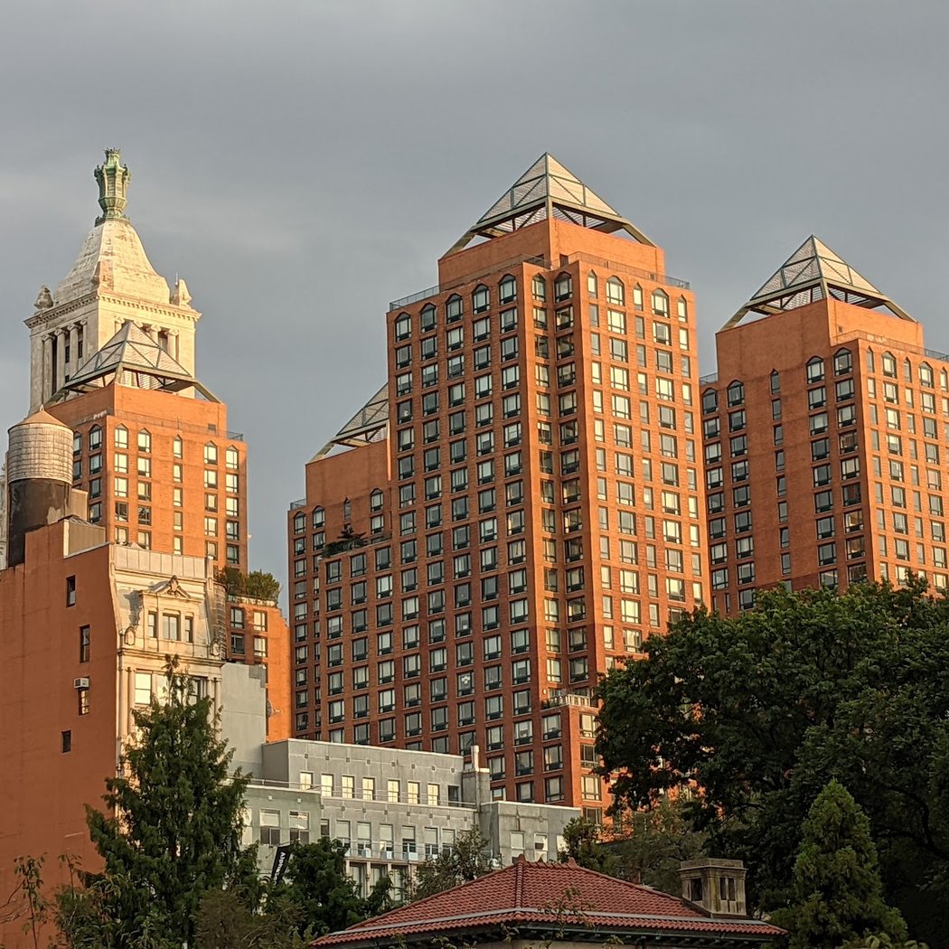 Zeckendorf Towers 1