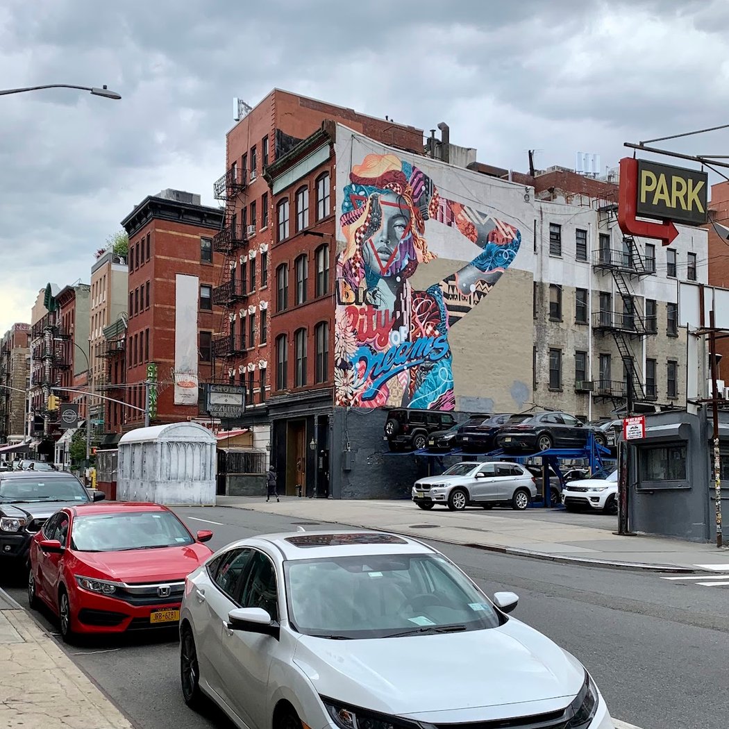 Big city of dreams - Tristan Eaton graffiti 4