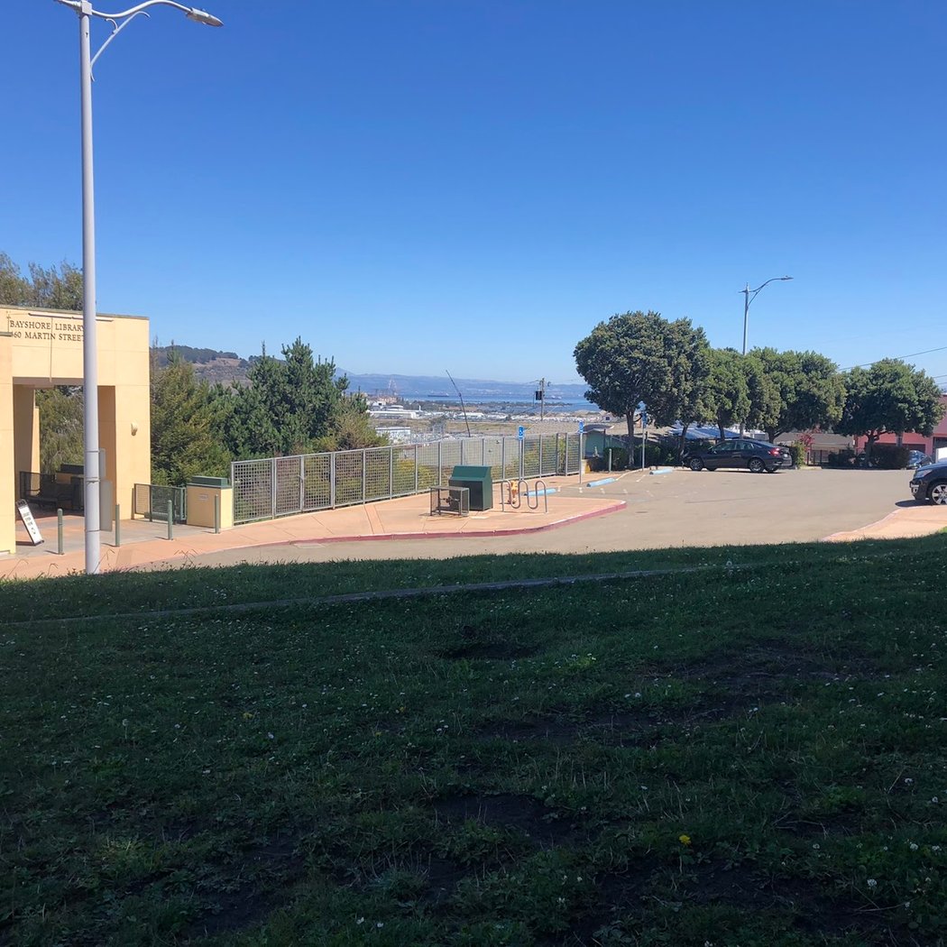 Bayshore Branch - Daly City Public Library 2