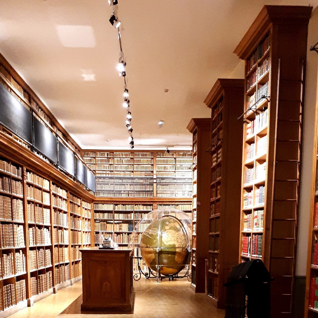 Public Library De Dijon - 2