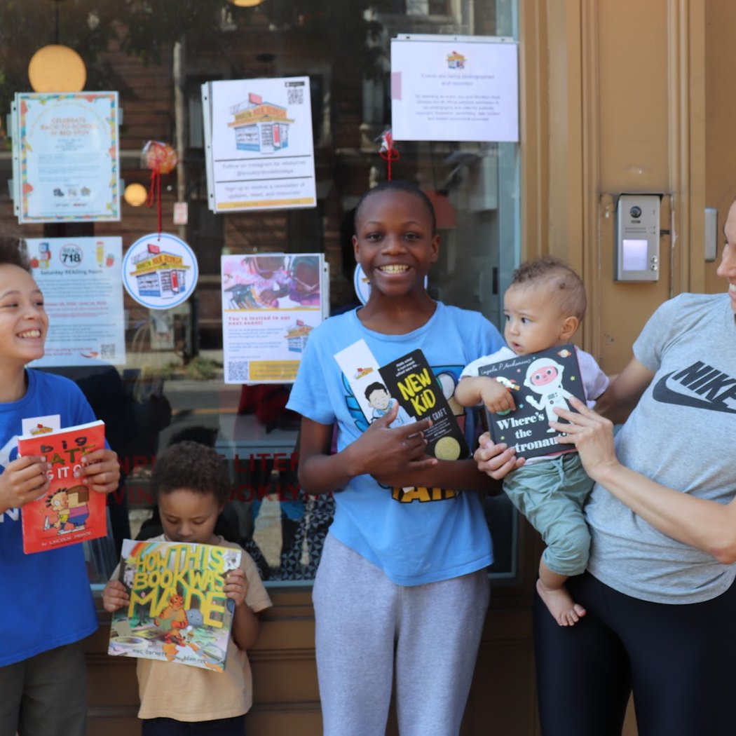 Family Volunteering at Brooklyn Book Bodega 1