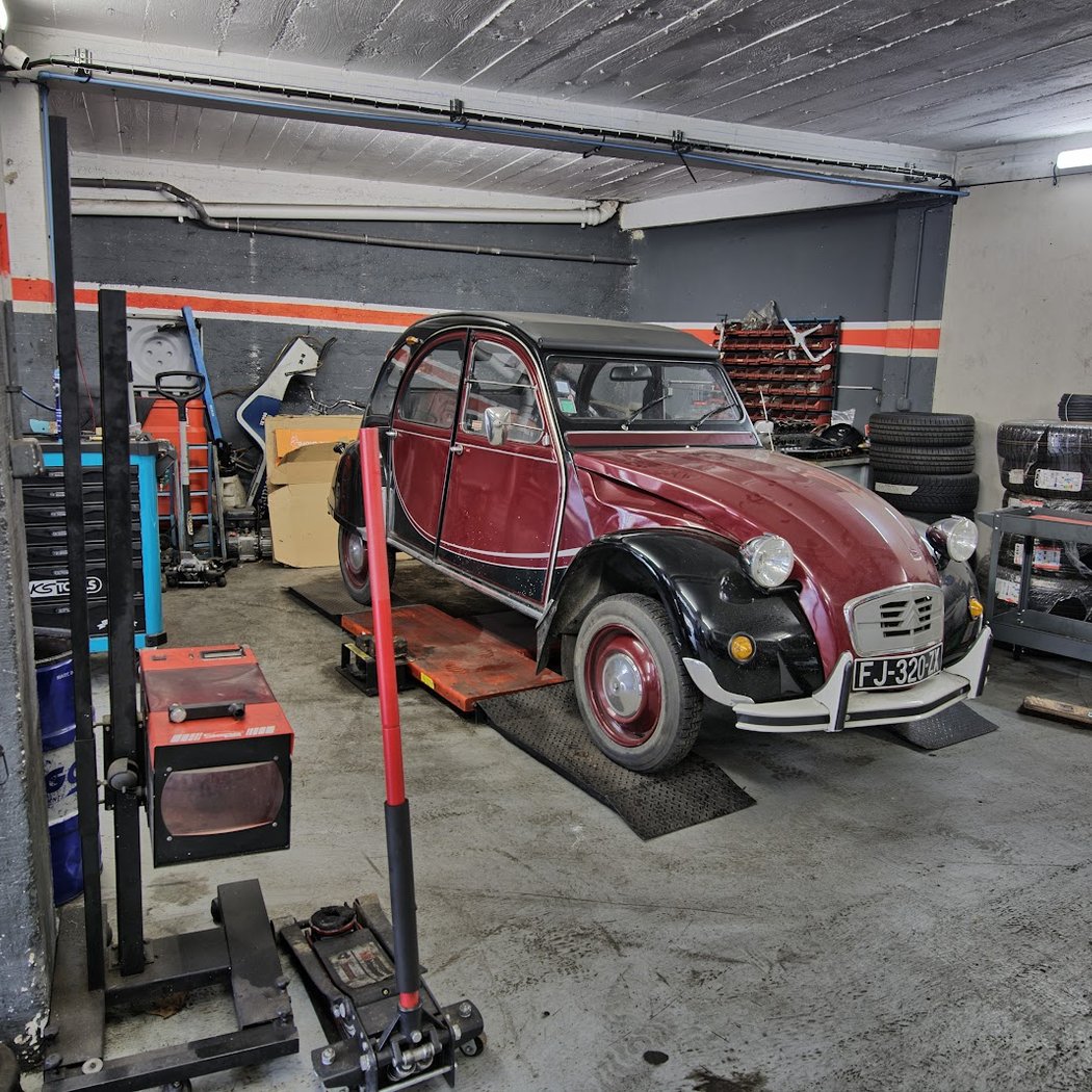 M PERF GARAGE SPECIALISTE MERCEDES ILE DE FRANCE - REPARATEUR GPL VOITURE - REPROGRAMMATION MOTEUR 2