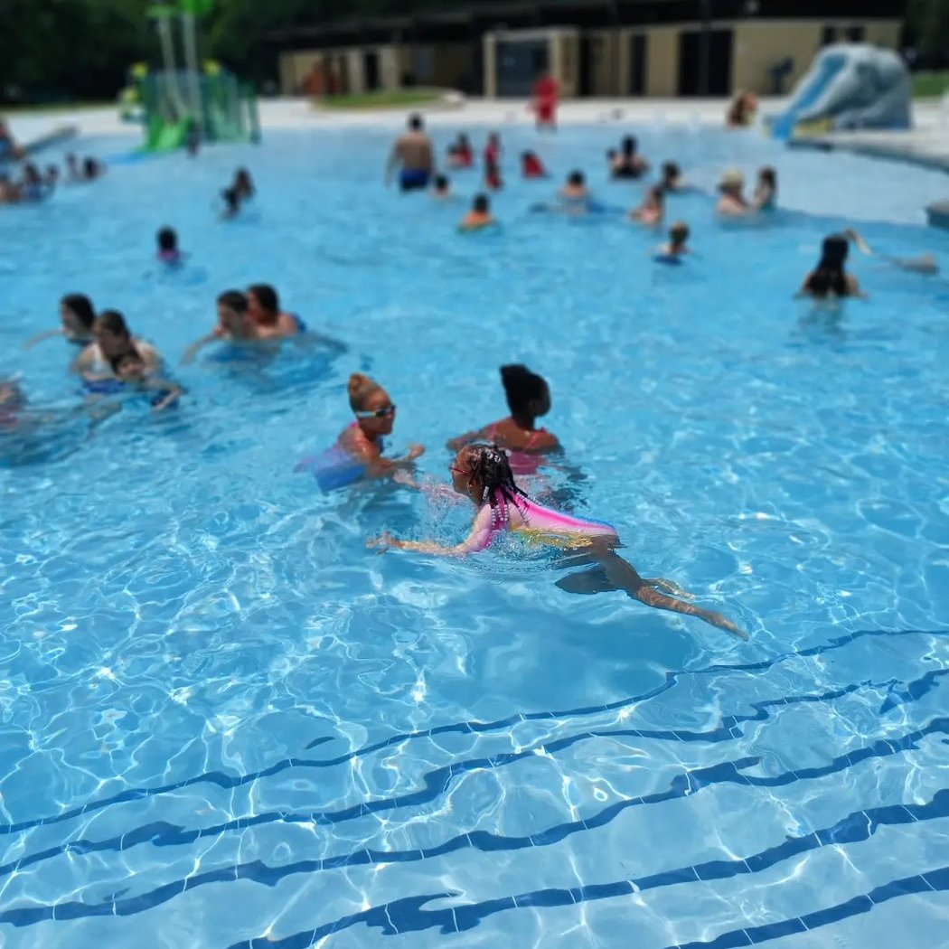 Live Music at Forest Park Pool 1