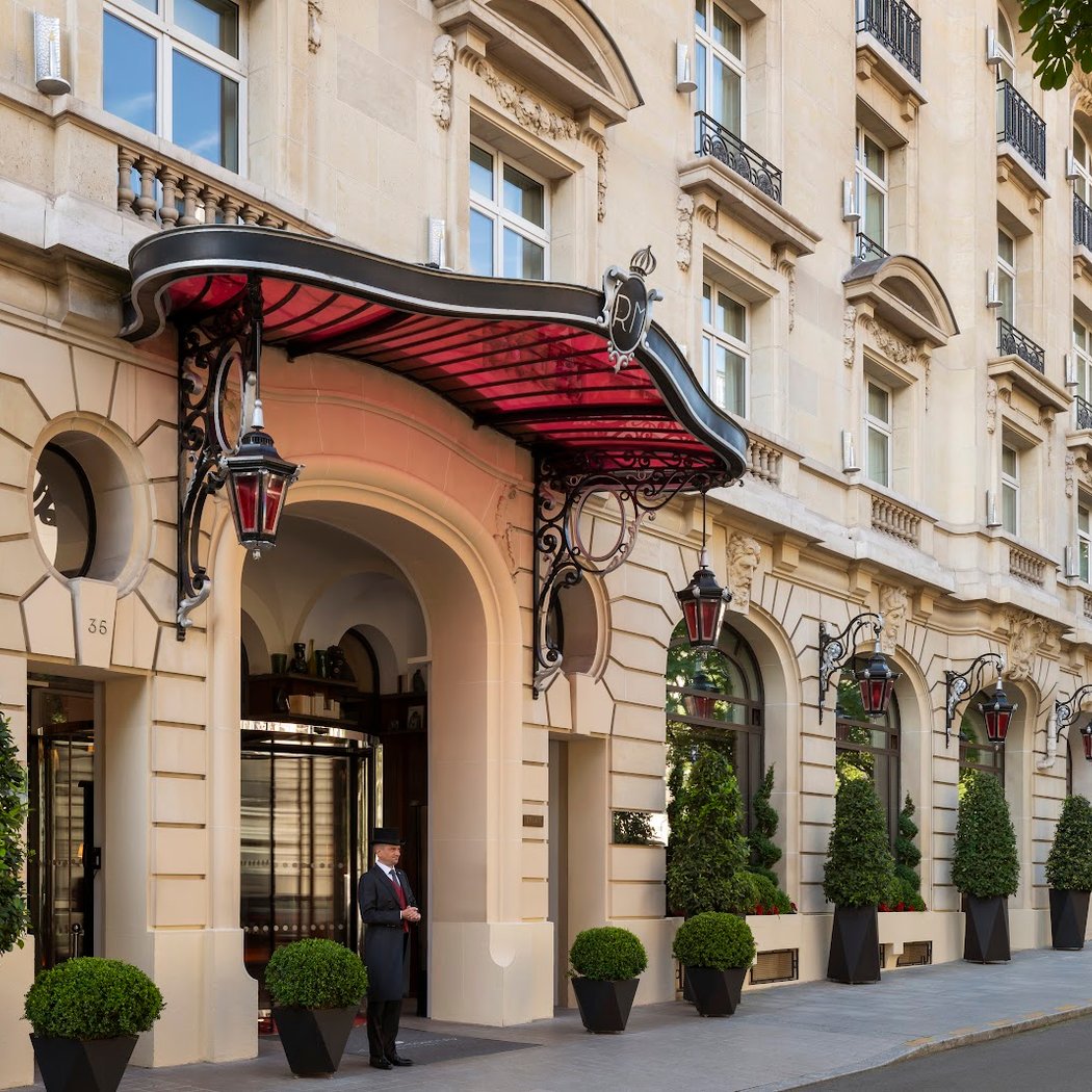 Brunch at Royal Monceau - Raffles Paris 2
