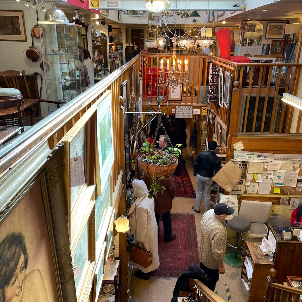 Northcote Road Antiques Market 3