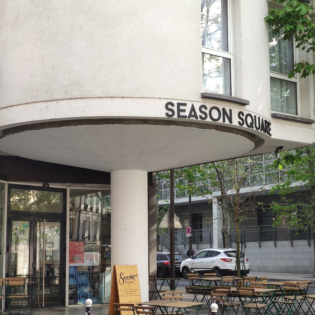 Season Square 3
