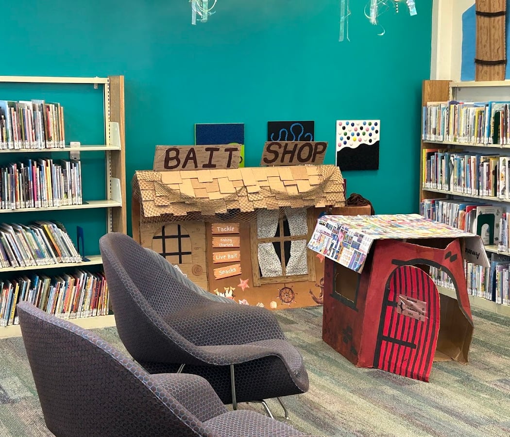 Georgina Cole Library 3