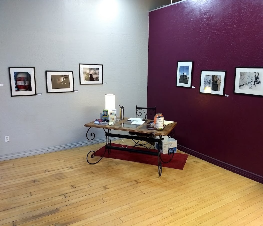 OneOhOne art gallery 2