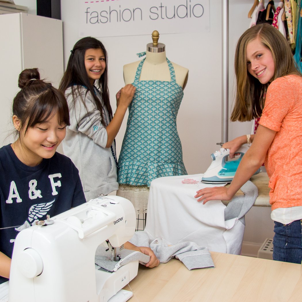 sewnow! Fashion Studio 1