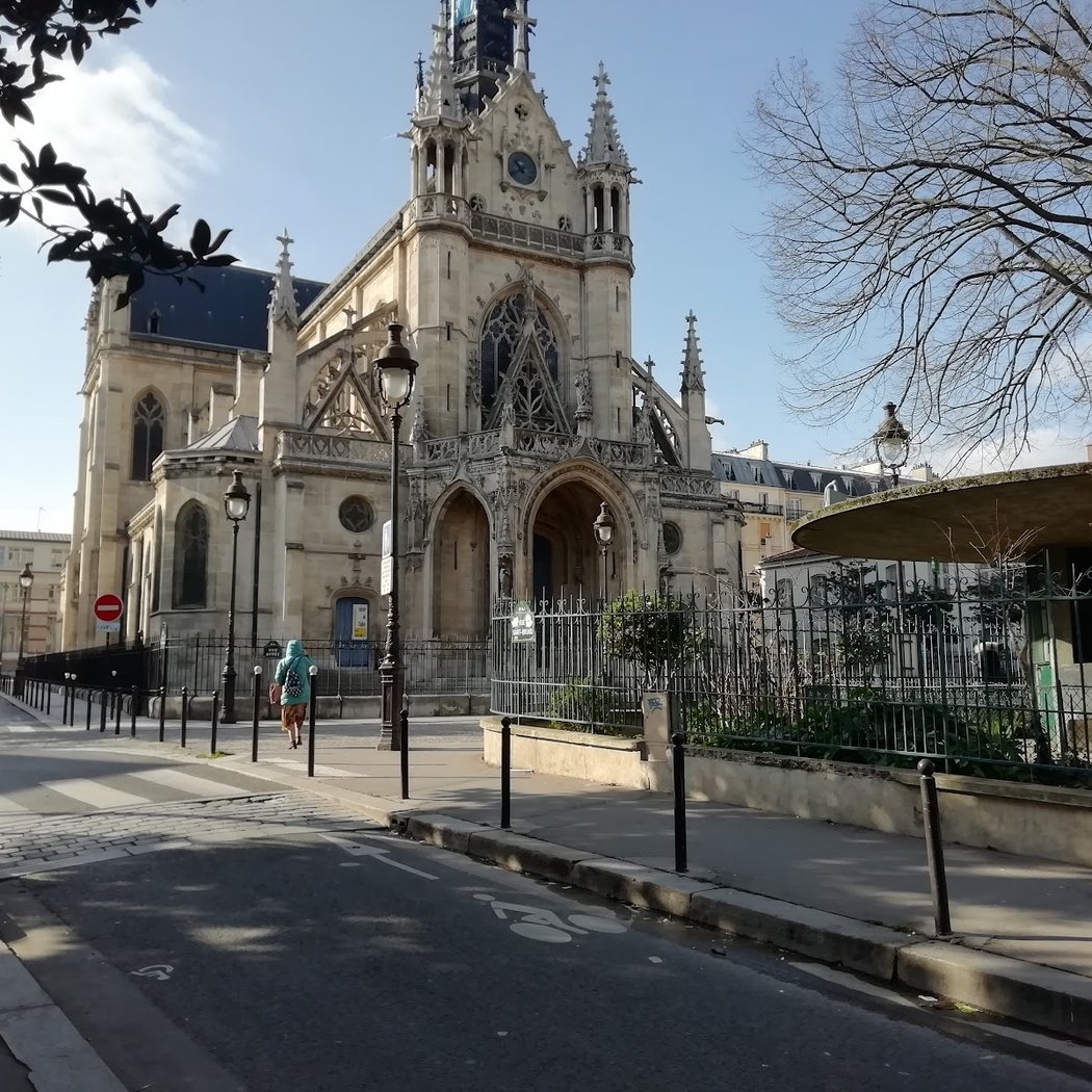 square Saint-Bernard 2
