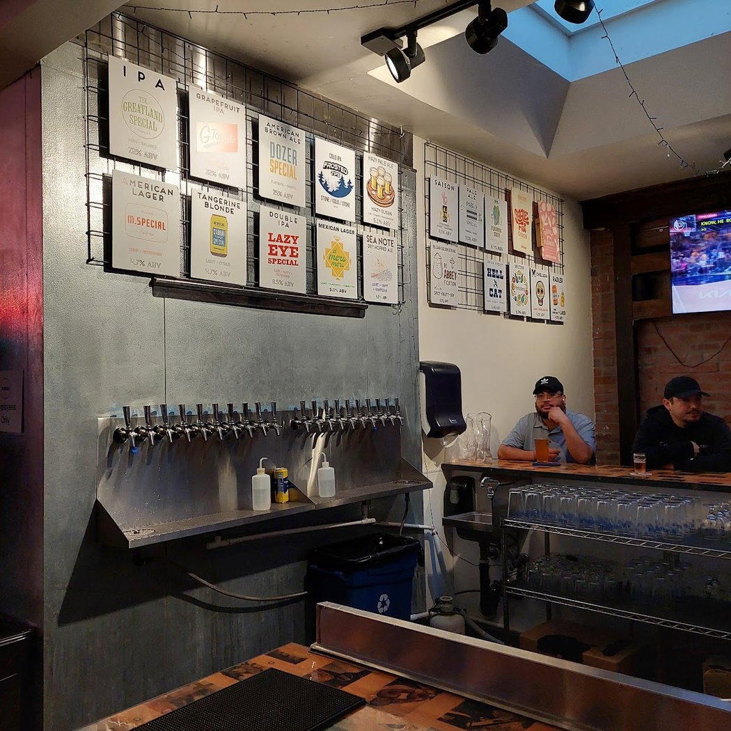 M Special Brewing Company - Downtown 3