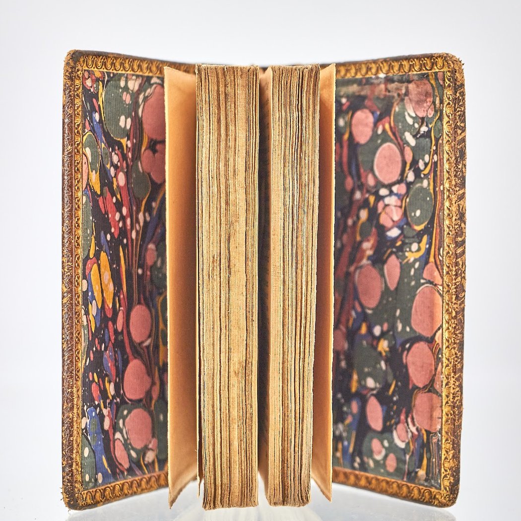 Le Feu Follet Books 4
