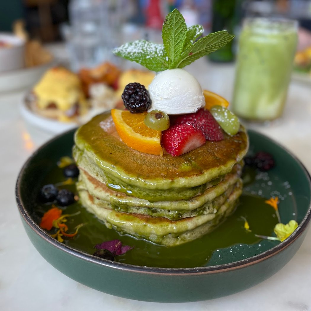 KAN KIIN BRUNCH & THAI EATERY 1