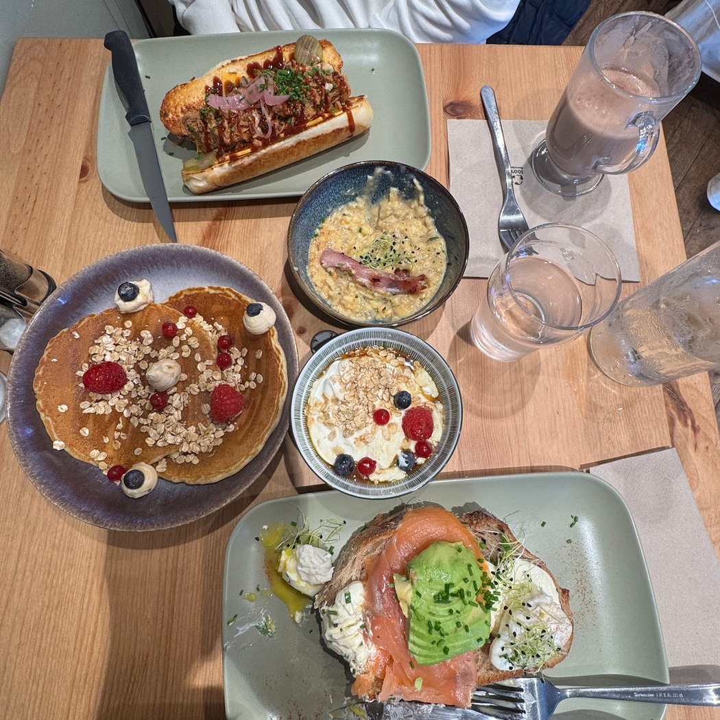 Hélie coffee shop 2