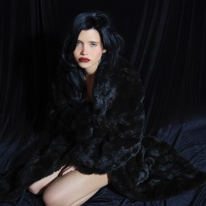 Nessa Barrett 2